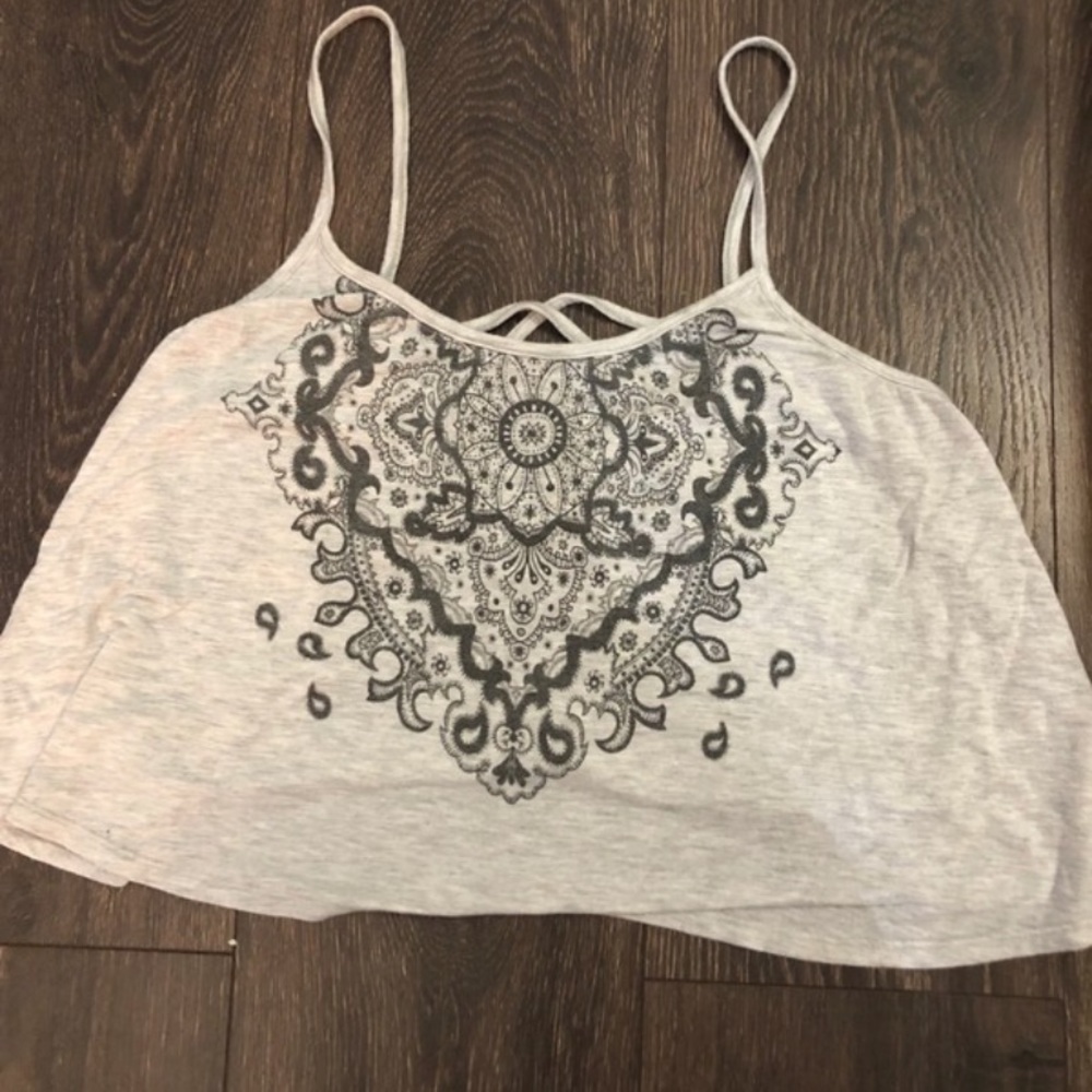 Crop top